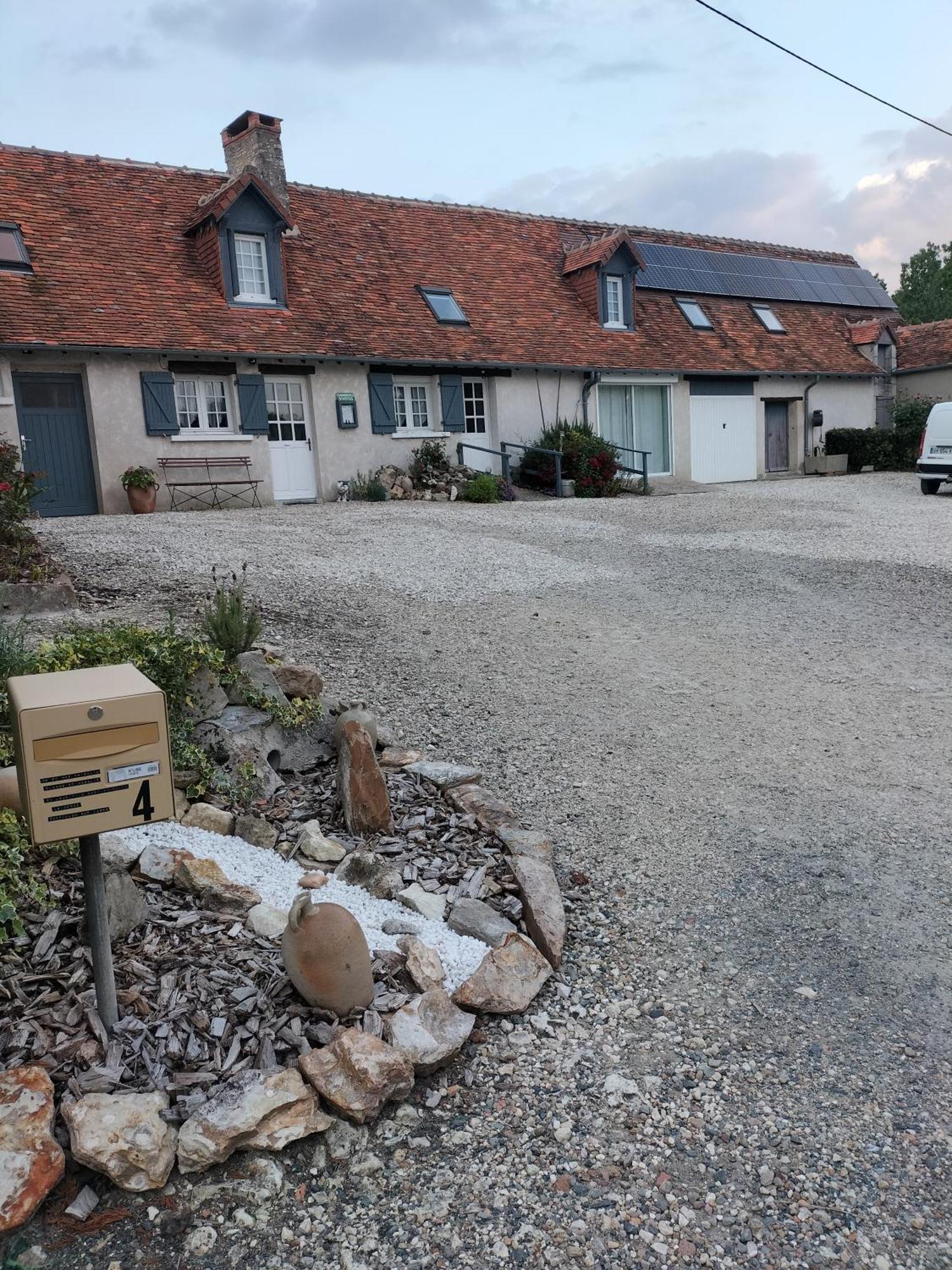 La Ferme Des Bigornes Hotel Châtillon-sur-Indre Buitenkant foto
